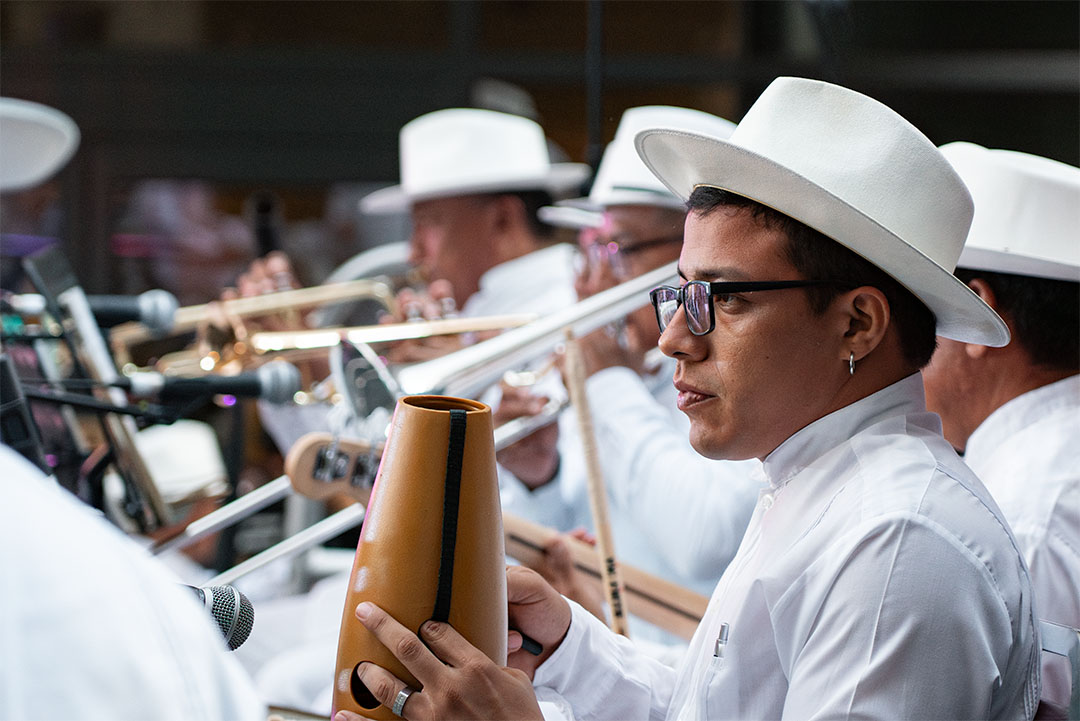 Portrait of a musician performing at the Viva México Festival in Ottawa, Ontario, photographed by Cyrus Media.
